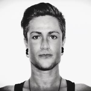 Meet your Posher, Travis